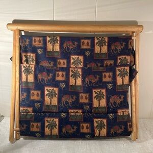 Vintage Decorative Camel Ethnic Cloth Print Sewing Pocket Yarn Storage Wooden